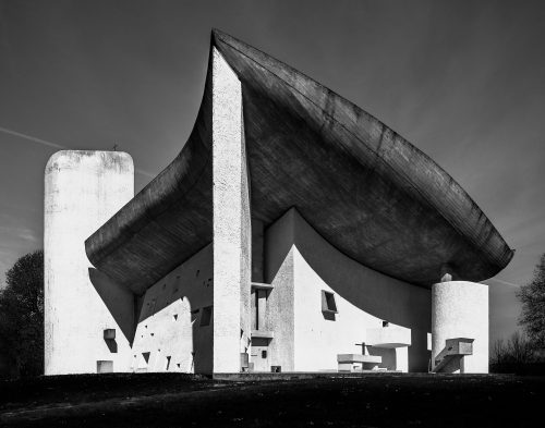 Chapel 'Notre Dame du Haut', Rondchamp, France (1955)