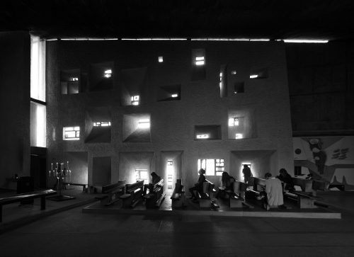 Chapel 'Notre Dame du Haut', Rondchamp, France (1955)
